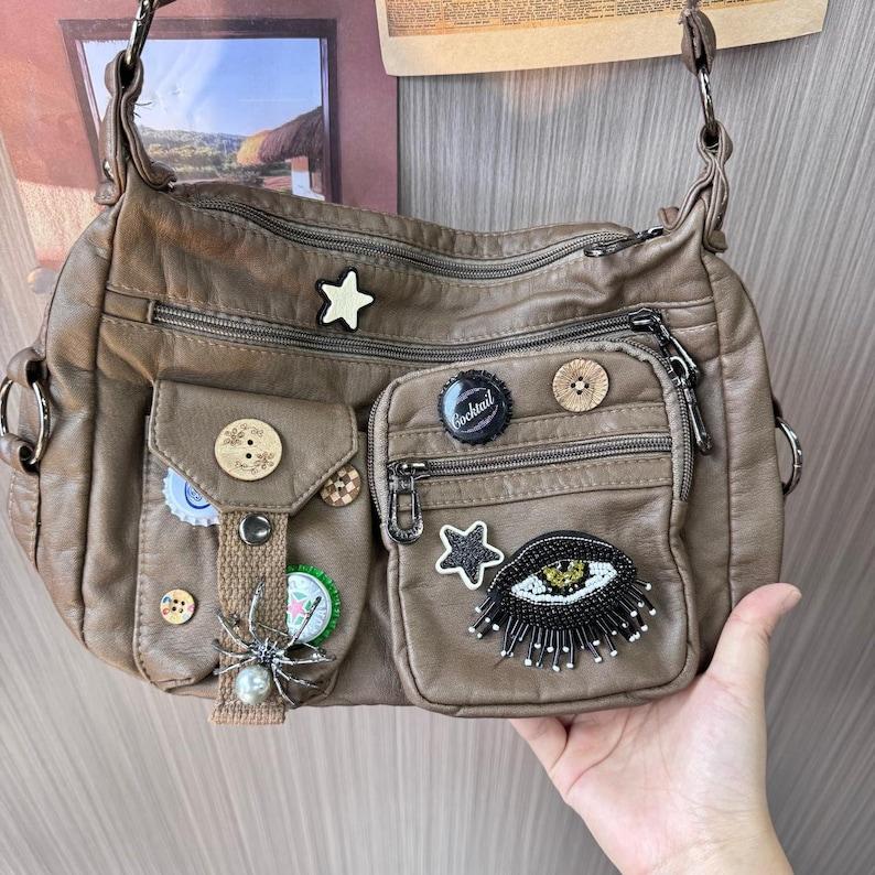 Unisex Evil Eye Super Cute Retro Button Bottle Cap Vintage Messenger Bag Star Bag Crossbody Bag