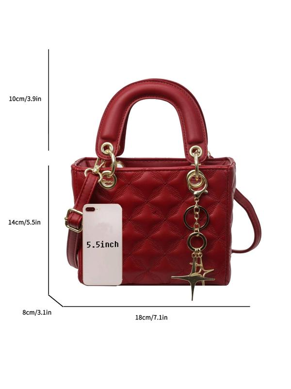 Women's Elegant Quilted Chain Decorated Handbag, Fashionable Solid Color Shoulder Bag with Charm for Daily Used, Casual Trendy Versatile High-quality Daily Commuting Bag