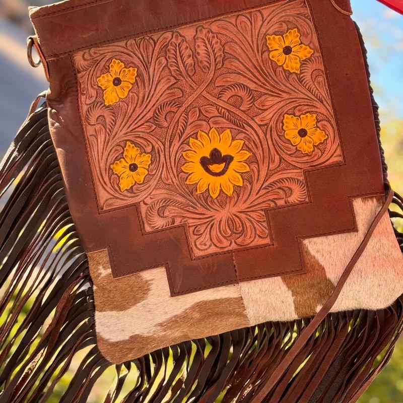 Women’s fringe leather purse