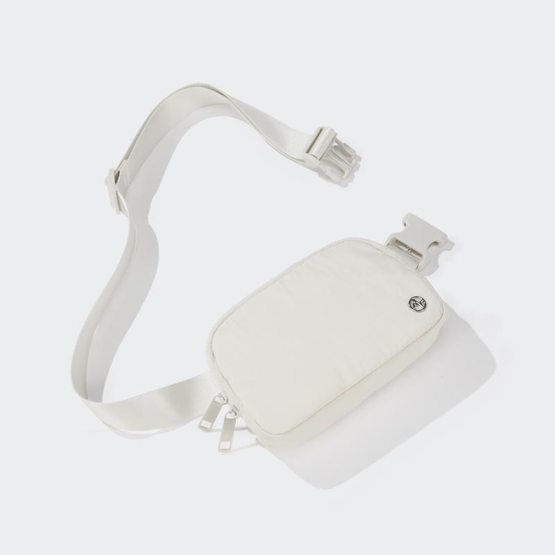 Pander Two-way Plastic Zipper Everywhere Belt Bag, Fashion Waist Packs, Crossbody Bags, Belt Bag with Adjustable Strap