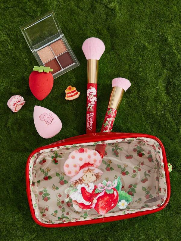 Strawberry Shortcake Cartoon Character & Strawberry Pattern Transparent Square Cosmetic Bag