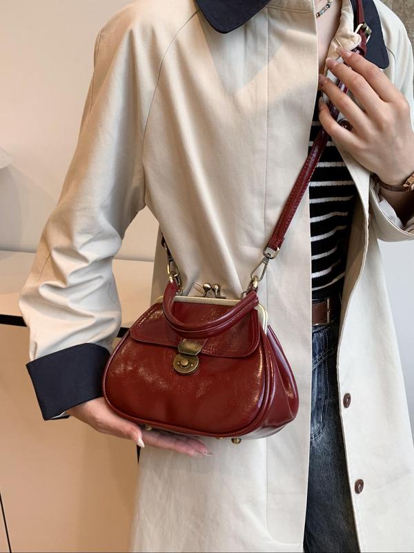 Fashionable Elegant Adjustable Strap Rivet Design Crossbody Bag for Daily Used, Casual Trendy Versatile High-quality Daily Commuting Bag