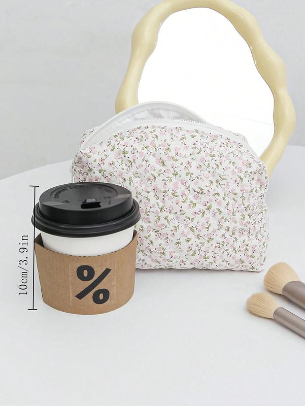 1ps Quilted Flower Makeup Bag Large Capacity Storage Organizer Makeup Accessory Toiletry Bag ,Toiletry Pouch Travel Skin Care Storage Bag Toiletry Bag Lipstick Bag Eyebrow Brush Bag, Suitable For Storing Small Items On A Daily Basis Or When Traveling.