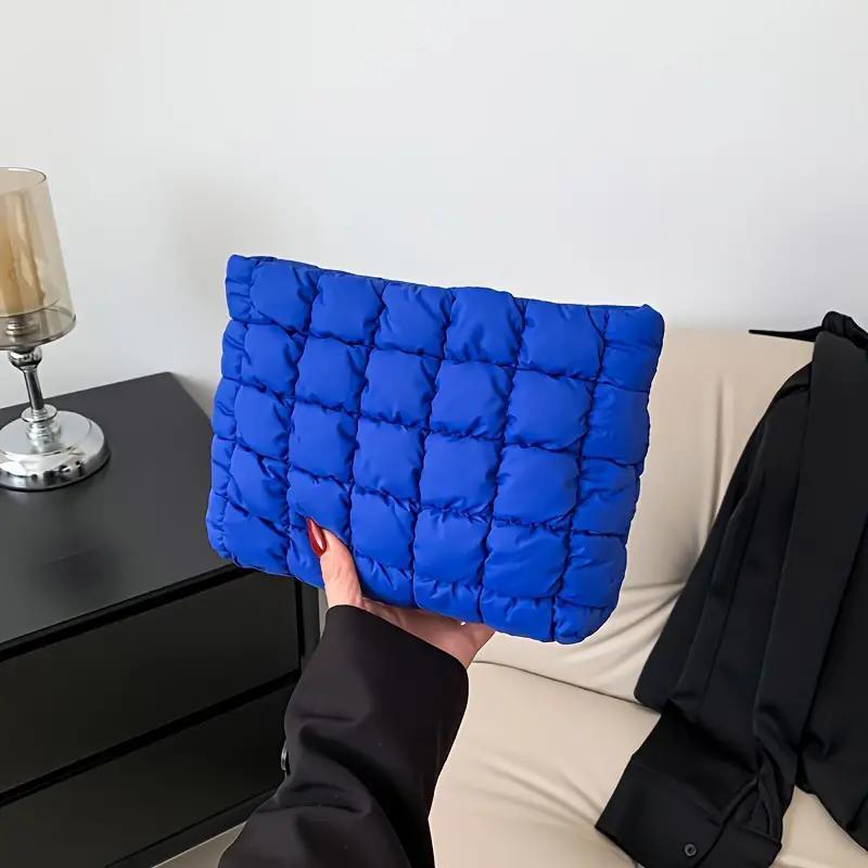 Quilted Pattern Makeup Bag, Large Capacity Travel Cosmetic Storage Bag, Waterproof Makeup Organizer Pouch, Versatile Makeup Bag for Travel & Daily Use, Christmas Gift