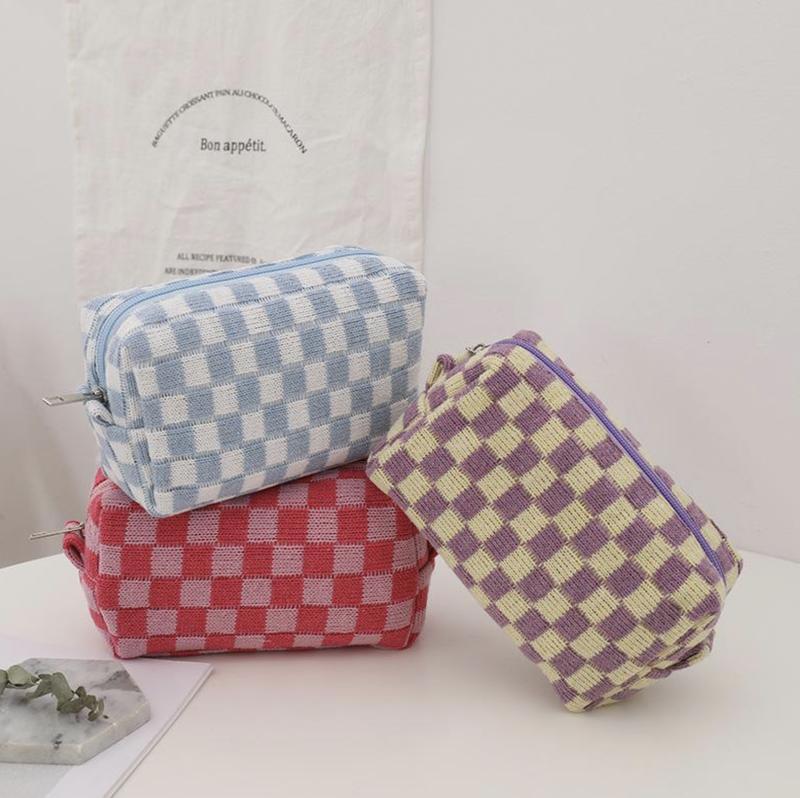 Checkered Pattern Make Up Bags for Women - Perfect for Travel