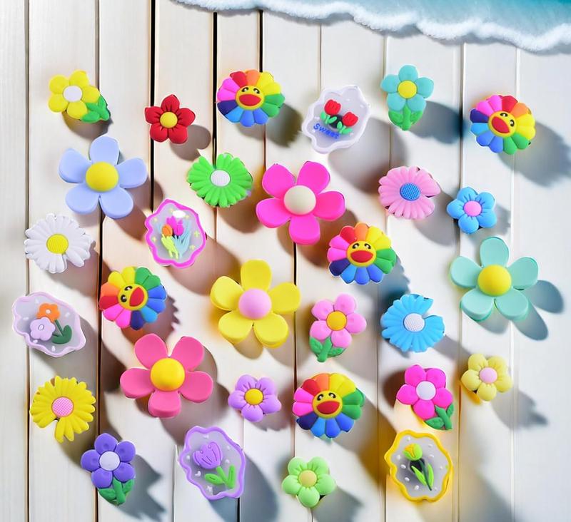 Charms for Bogg Bag Accessories Flower Charms 30pack Random Color Cute PVC Rubber Beach Bag Charms Decoration,Bag Charms for Handbags Tote bags Girls Women Flower Charms